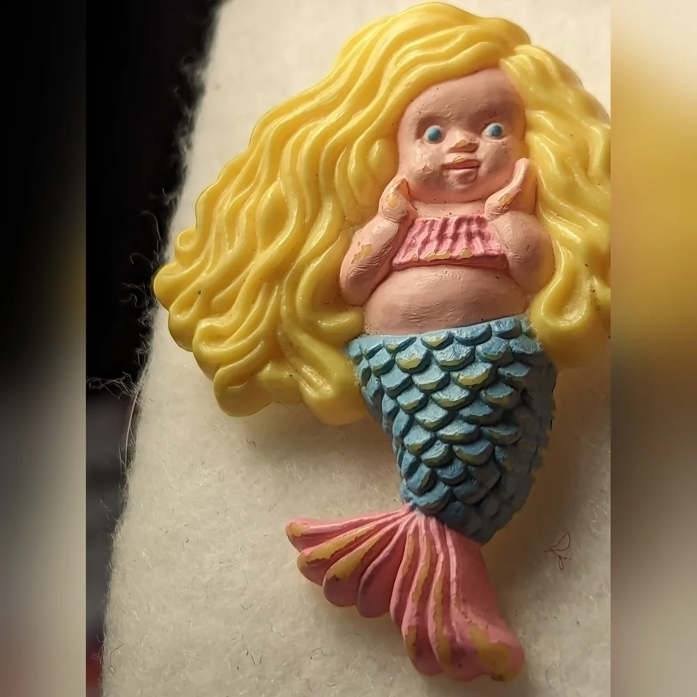 💛 Sweet Sea Avon 1986, Tomy 1985 Mermaid Pin brooch Vintage jewelry